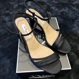 NIB Nina Black Satin Sandals Girls 7